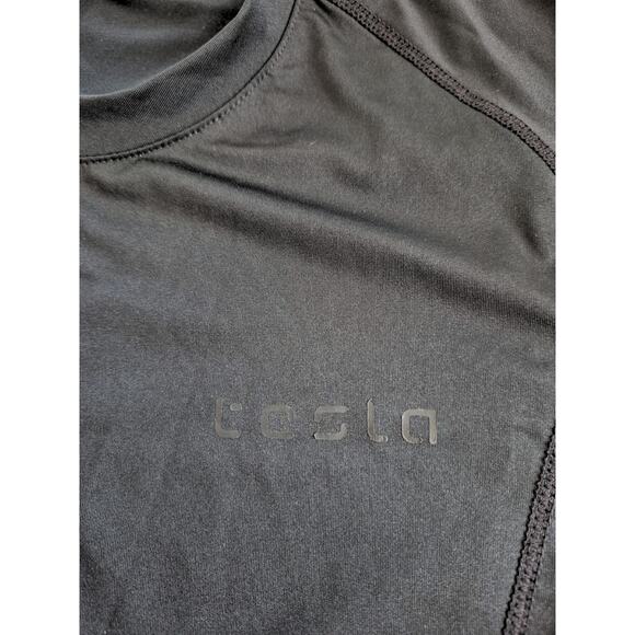 TESLA Compression Shirt Mens Medium Black Short Sleeve Performance Active Gym - Picture 3 of 6